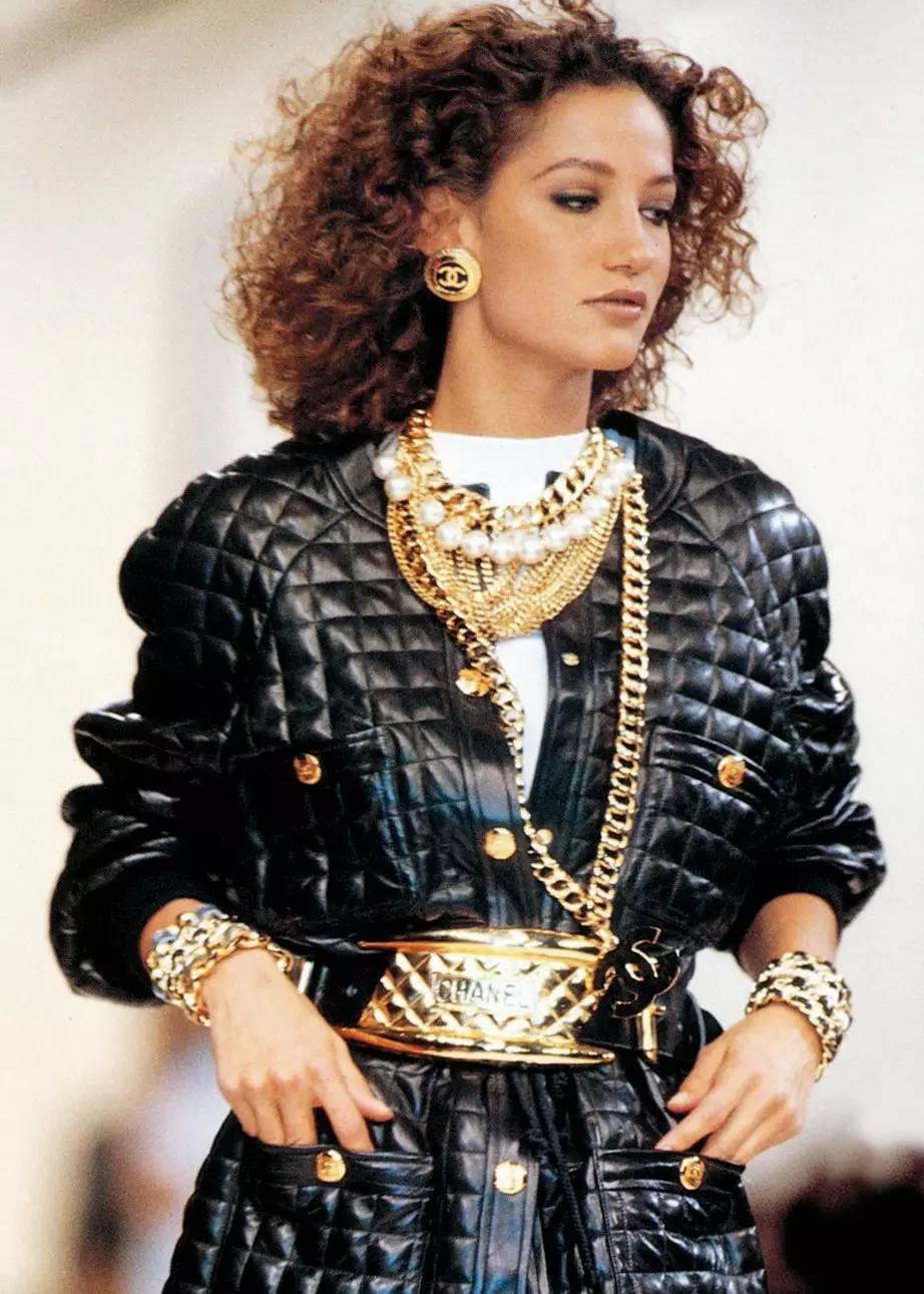 嘻哈界泥石流 (为什么嘻哈穿搭还在流行)