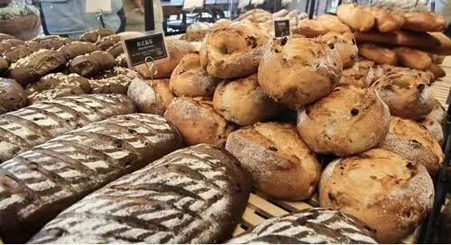 面包新语经历最大海外市场撤退，韩系咖啡悲剧再次上演？