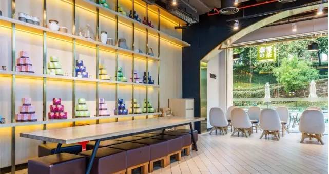 面包新语经历最大海外市场撤退，韩系咖啡悲剧再次上演？