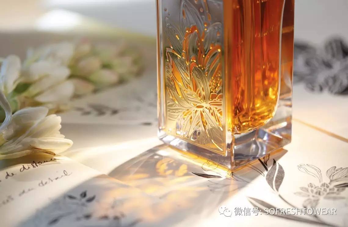 哪种香水喷完了还值得收藏,有的香水喷了以后自己闻得到