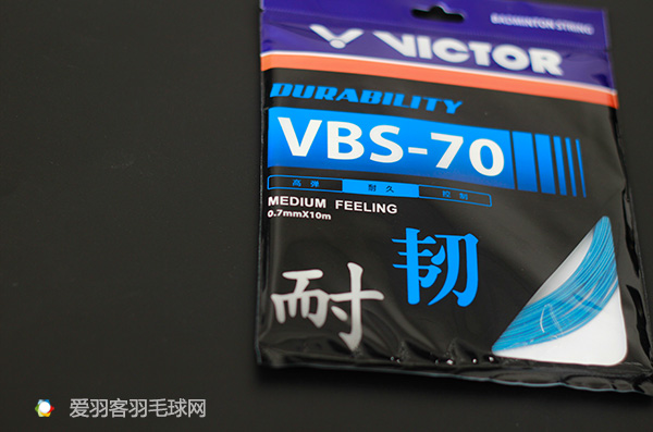 竟敢叫板“耐打之王”BG65，这款拍线到底有几把刷子？