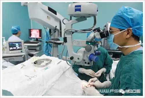 眼皮表面上长的赘生物,眼上的赘生物是什么