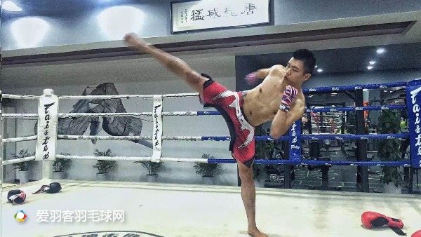 杨晨大神高光时刻,杨晨大神打球有多厉害