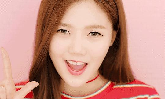 视力滑坡！这些隐形眼镜才是扮美秘籍