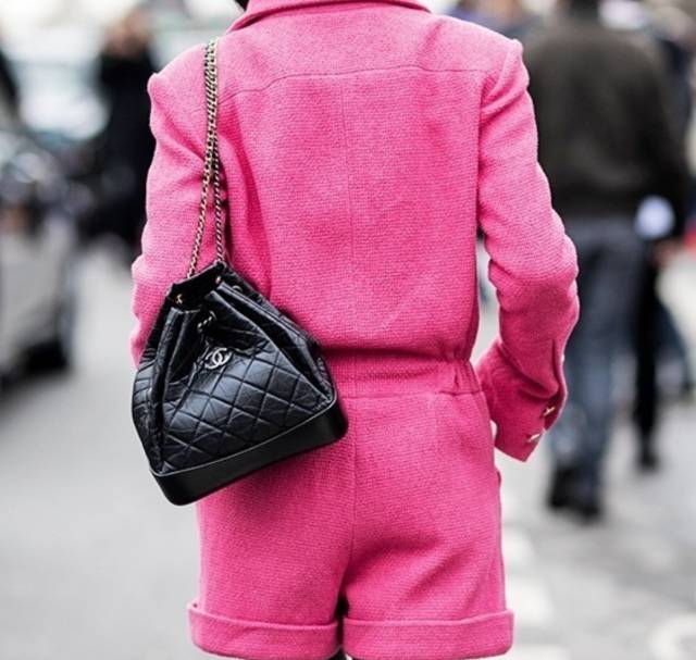 有没有好看的双肩包推荐啊,又好看又舒服的双肩包