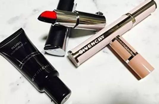 日本妹子的口红,日本女生的唇膏