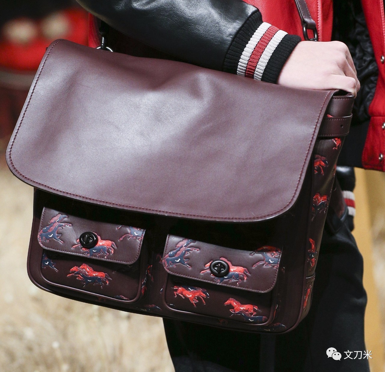 mk女包王者荣耀,mk包包旧了