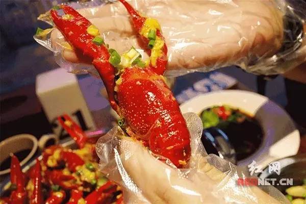 长沙吃虾网红店在哪里,长沙河西哪家油爆虾最好吃