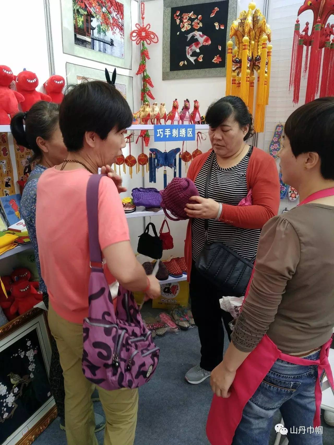 巧手编织手工制作,巧手编织七彩梦