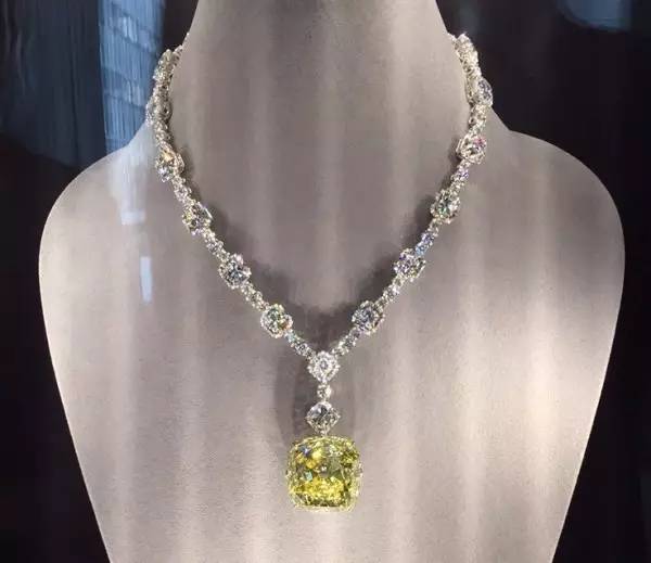 蒂芙尼的钻戒,蒂凡尼100万以上的钻戒