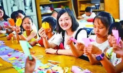 花3000块钱给孩子暑假补习贵吗,5天5000元夏令营要不要让孩子参加