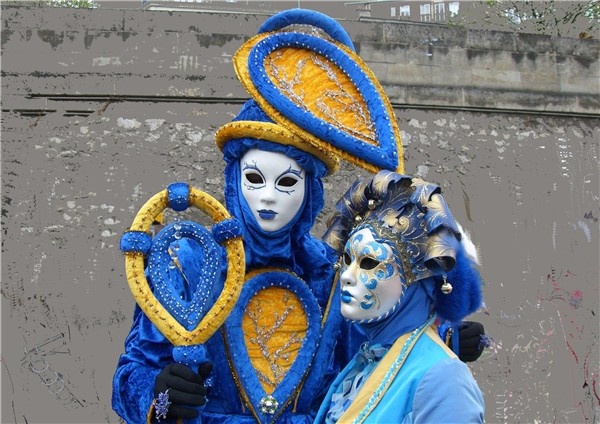 威尼斯：一半浮华，一半叹息｜跟着电影去旅行