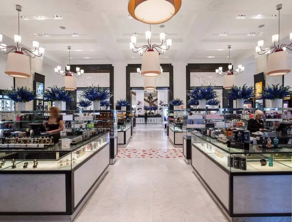 每日速报｜Nike年内第二次大裁员、微信小程序内测竞价推广、Coterie获千万人民币A轮融资