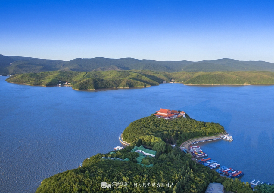 镜泊湖火山口免费景点,探秘火山