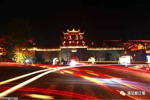 都江堰的伟大和奇妙之处 (都江堰精华部分图片)