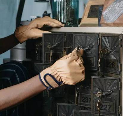 「新奇」怀揣M4卡宾枪和大量美金去底特律收购……新区这家美国工业“博物馆”很有故事