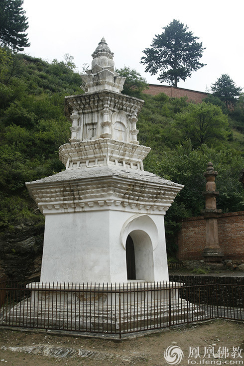五台山文殊菩萨道场感受圣洁之地,文殊菩萨五台山道场图片