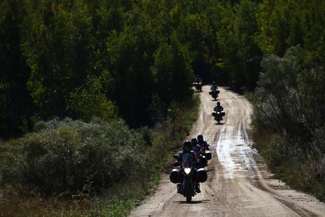 21款五羊本田190猛鸷旅行,2024五羊本田猛鸷