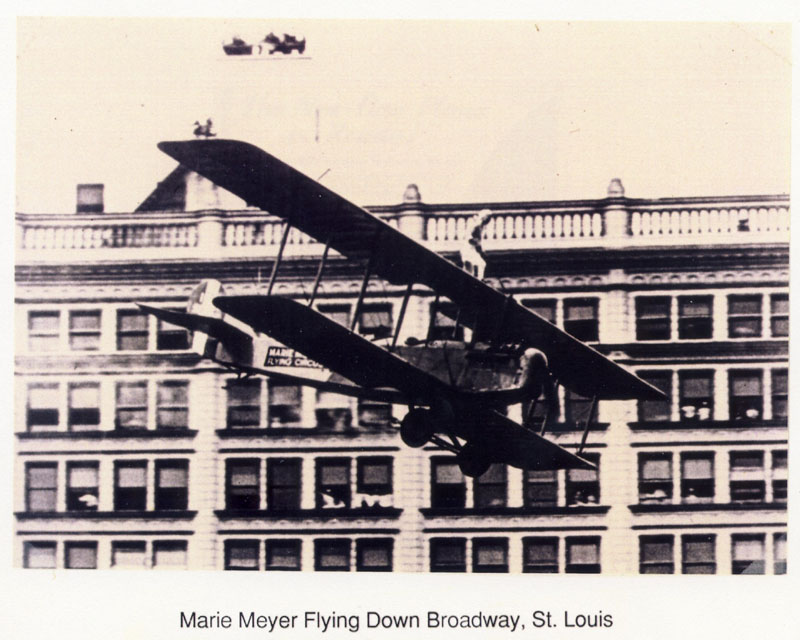 罗伯特琼斯空气动力学,电梯工学徒到工程师