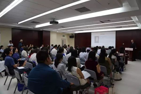 我院召开首届神经内分泌肿瘤中西医交流大会暨中日医院中西医结合肿瘤内科神经内分泌肿瘤诊疗中心成立大会