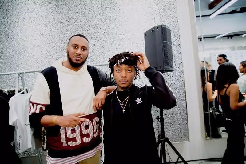 潮流圈的人气图腾！年轻猿颜强势登陆美国潮流圣地！