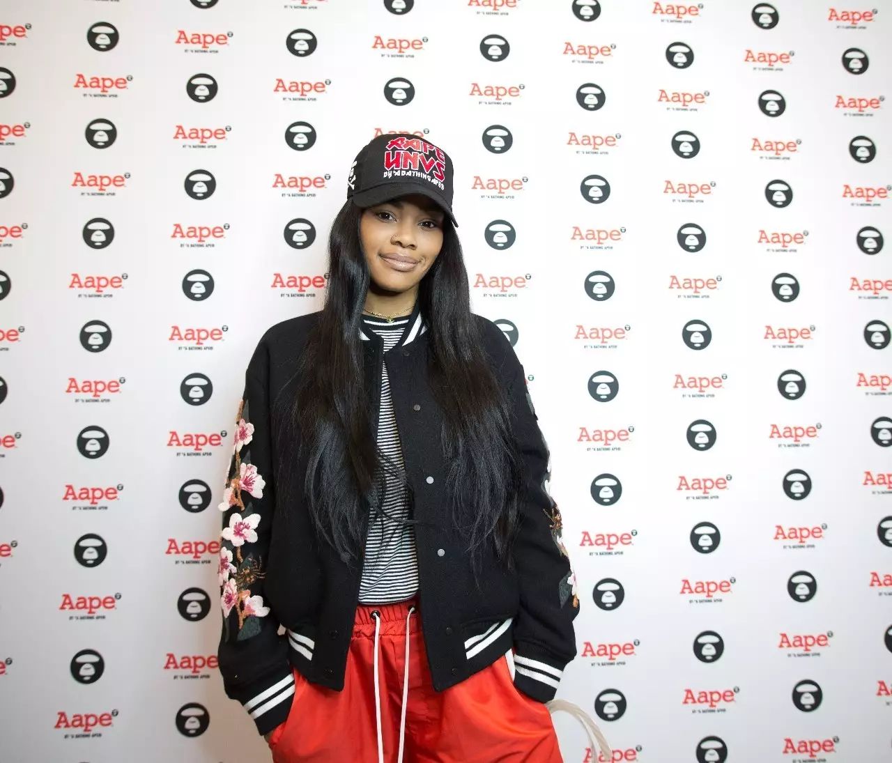 潮流圈的人气图腾！年轻猿颜强势登陆美国潮流圣地！