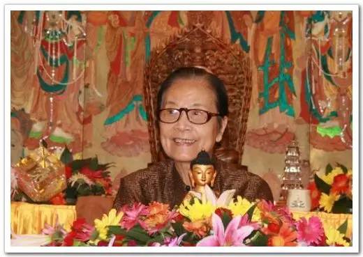 她坚持吃素90年,老人吃素活了103岁