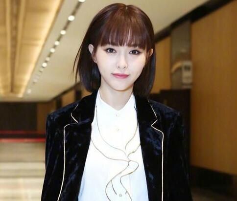 Madam问答室丨闭口、睡眠面膜、刘海、睫毛膏、保湿持久气垫