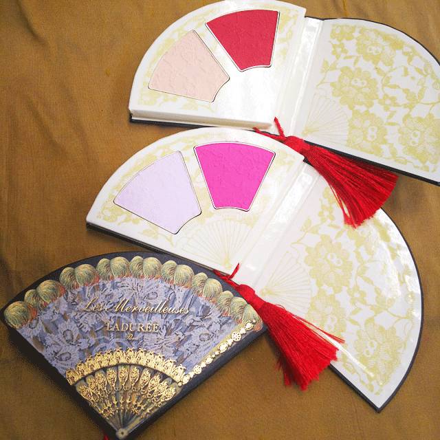 圣诞彩妆哪个系列好,雅诗兰黛圣诞限量彩妆礼盒