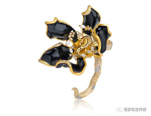 丝巾的各种新玩法,丝巾的100种新玩法