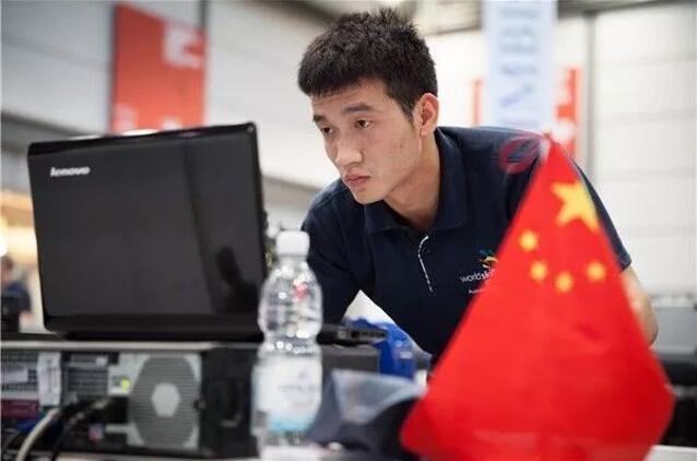 学汽车修理来广州万通汽修学校,广州万通汽修学校一年学费多少