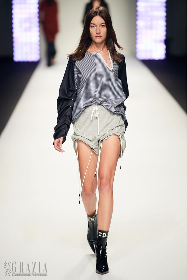 ChaberC+第四季实用主义无限发光、誓以立下标竿