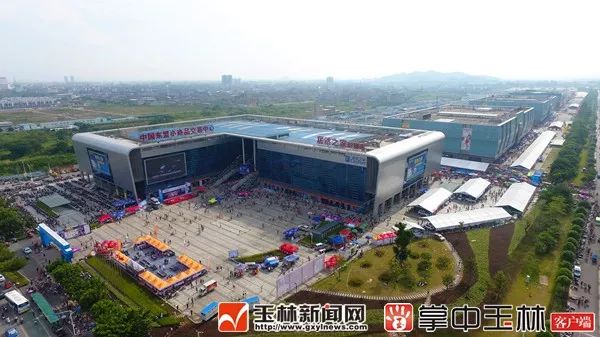 让每个孩子都有出彩的机会图片,让每一个孩子都有人生出彩的机会