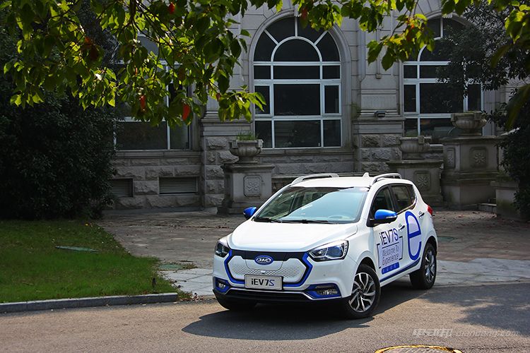 试驾完江淮iEV7S谈谈它的5个优点和5个缺点