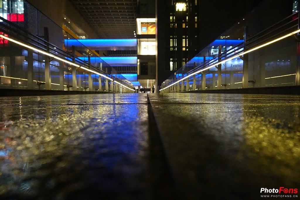 索尼rx100m2黑卡相机评测,索尼黑卡rx0深度评测