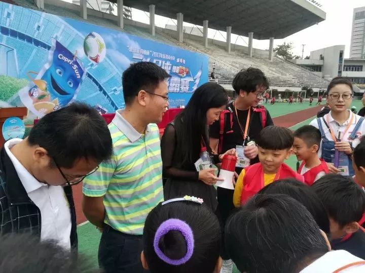 家长们请查收宝贝们的照片,请家长查收小可爱照片怎么回复