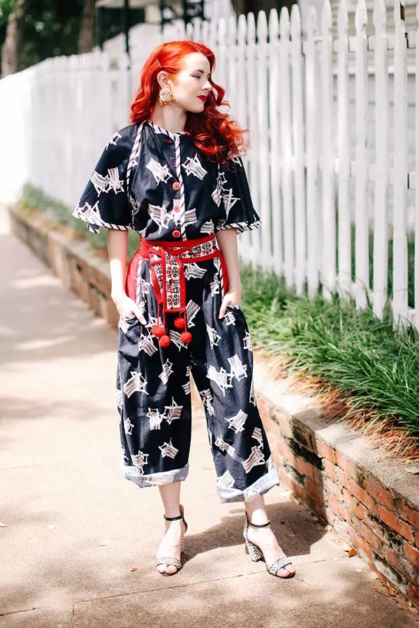 时尚八一八:连身裤是很好看,可是上厕所的时候该怎么办?