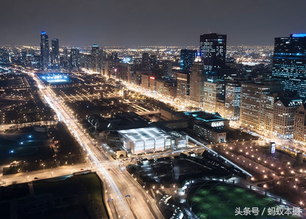 想隔着玻璃拍大片被玻璃反光困扰？这样就能消除玻璃反光！