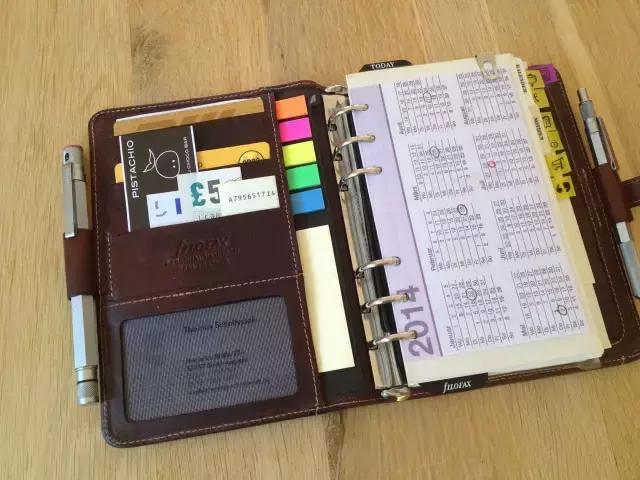 讨厌别人翻自己的垃圾,讨厌别人翻自己的书