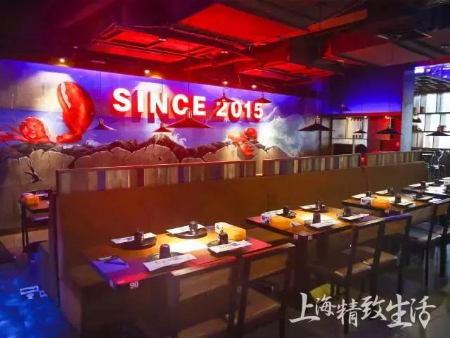 不用等到夏天也可以吃到小龙虾,现在的大闸蟹肉质肥美又爆膏