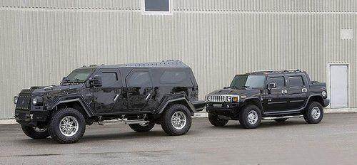 大妈开豪车被拦,大妈开1500万豪车上牌