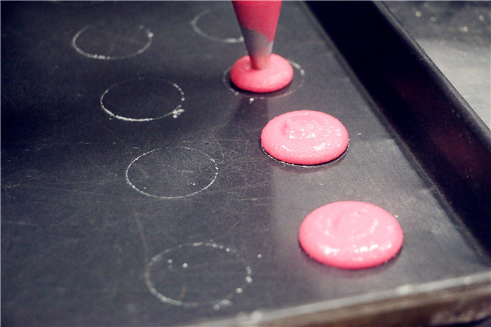 分享第一次做马卡龙的成就感,马卡龙用什么才可以做