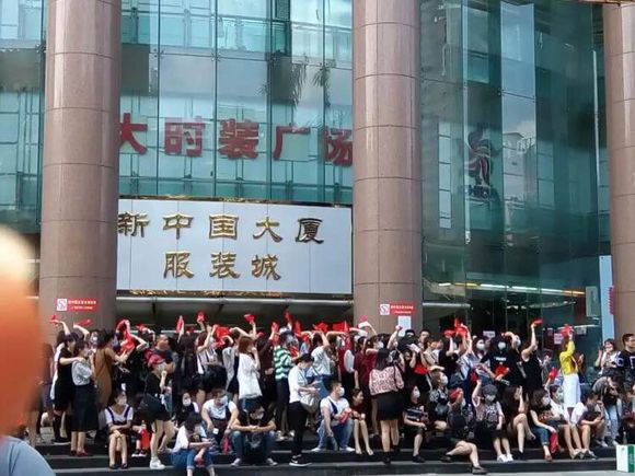 开服装店去哪里批发服装比较好,开服装店在哪儿进货好