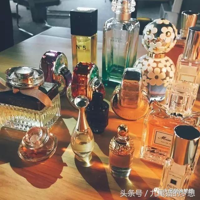 渣男味、发廊味、女老师洗澡后的味道,直男在香水面前简直疯了