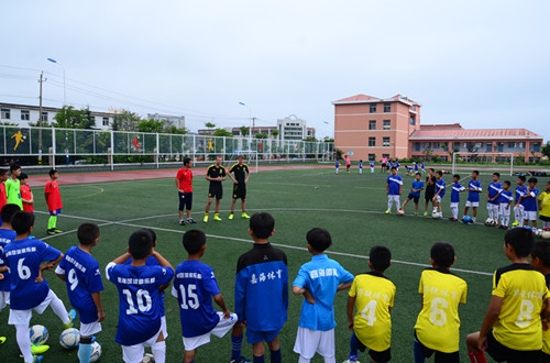 多特蒙德中国青训学院夏令营,多特蒙德冬训营