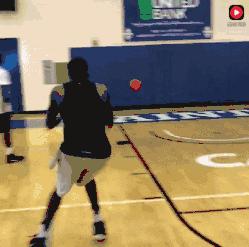 学会这几个动作别人都不敢打你,学会这招轻松摆脱防守者