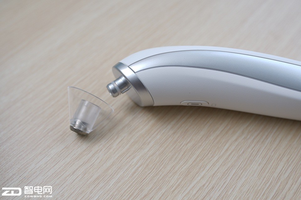 神器握在手草莓鼻远走木薯吸黑头仪评测