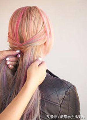 编发教程自己也可以扎鱼尾辫哦,编头发简单又好看鱼尾辫
