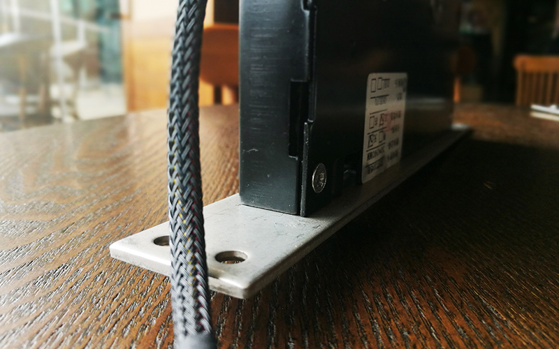 智能指纹锁没电了也不要慌,智能指纹锁没电了该怎么办