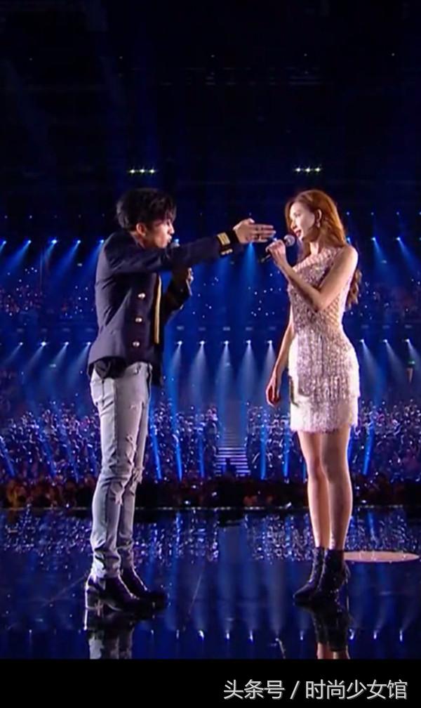 鹿晗小井的蕾丝衫张翰的渔网袜，不是战狼依然够帅